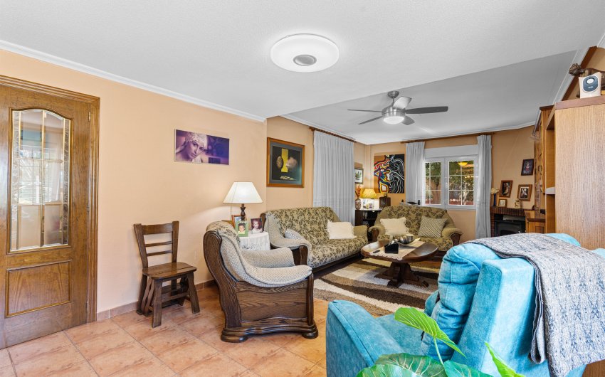 Resale - Villa -
El Altet - San Francisco de Asis