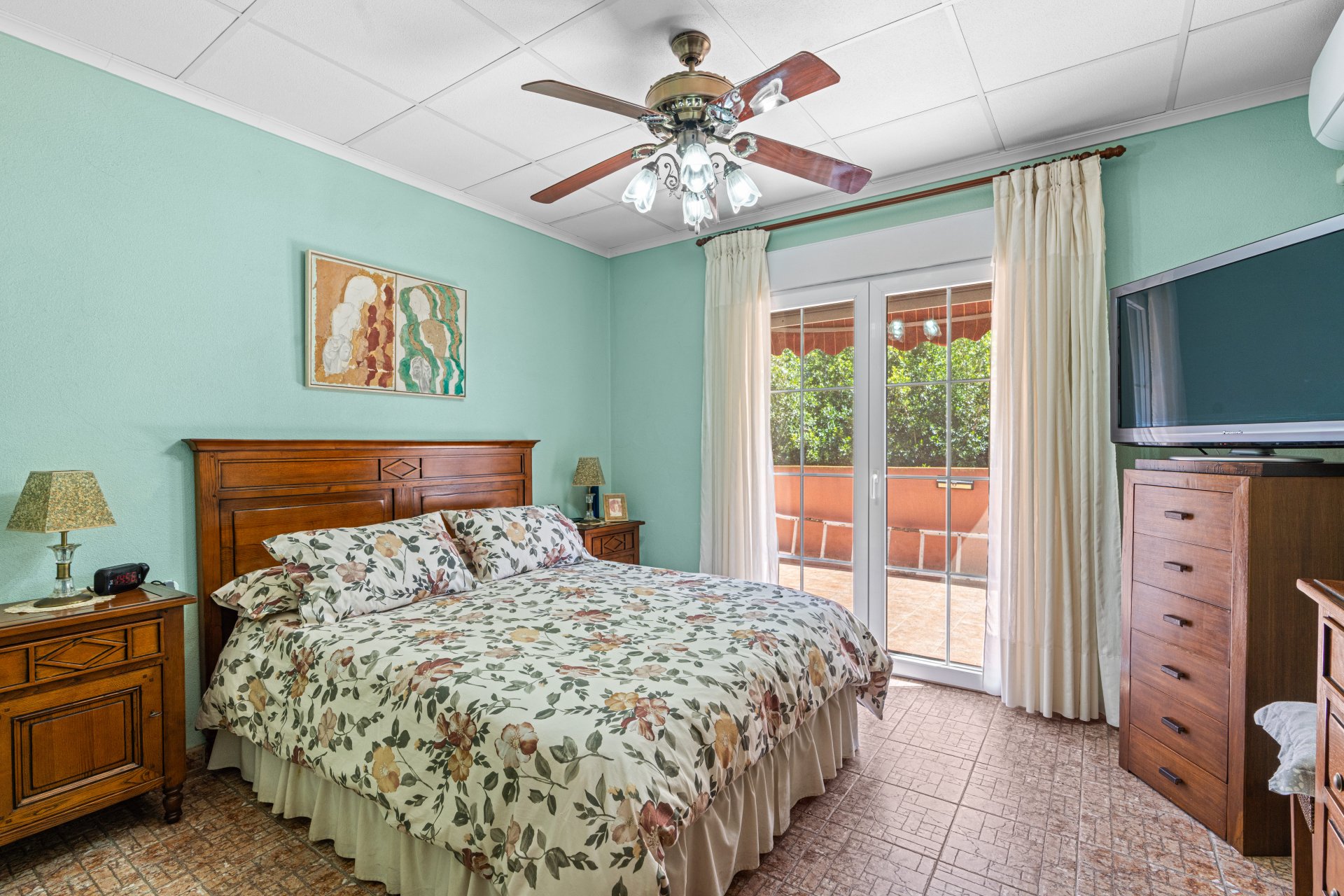 Resale - Villa -
El Altet - San Francisco de Asis