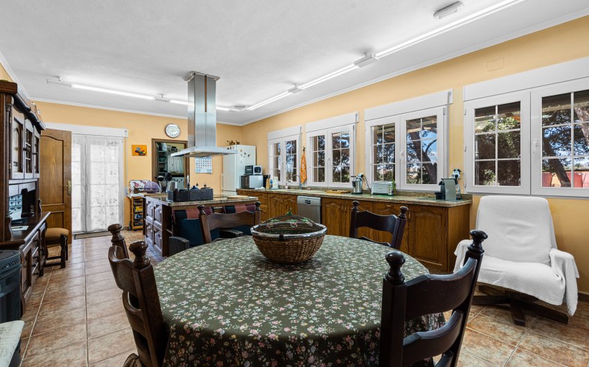 Resale - Villa -
El Altet - San Francisco de Asis