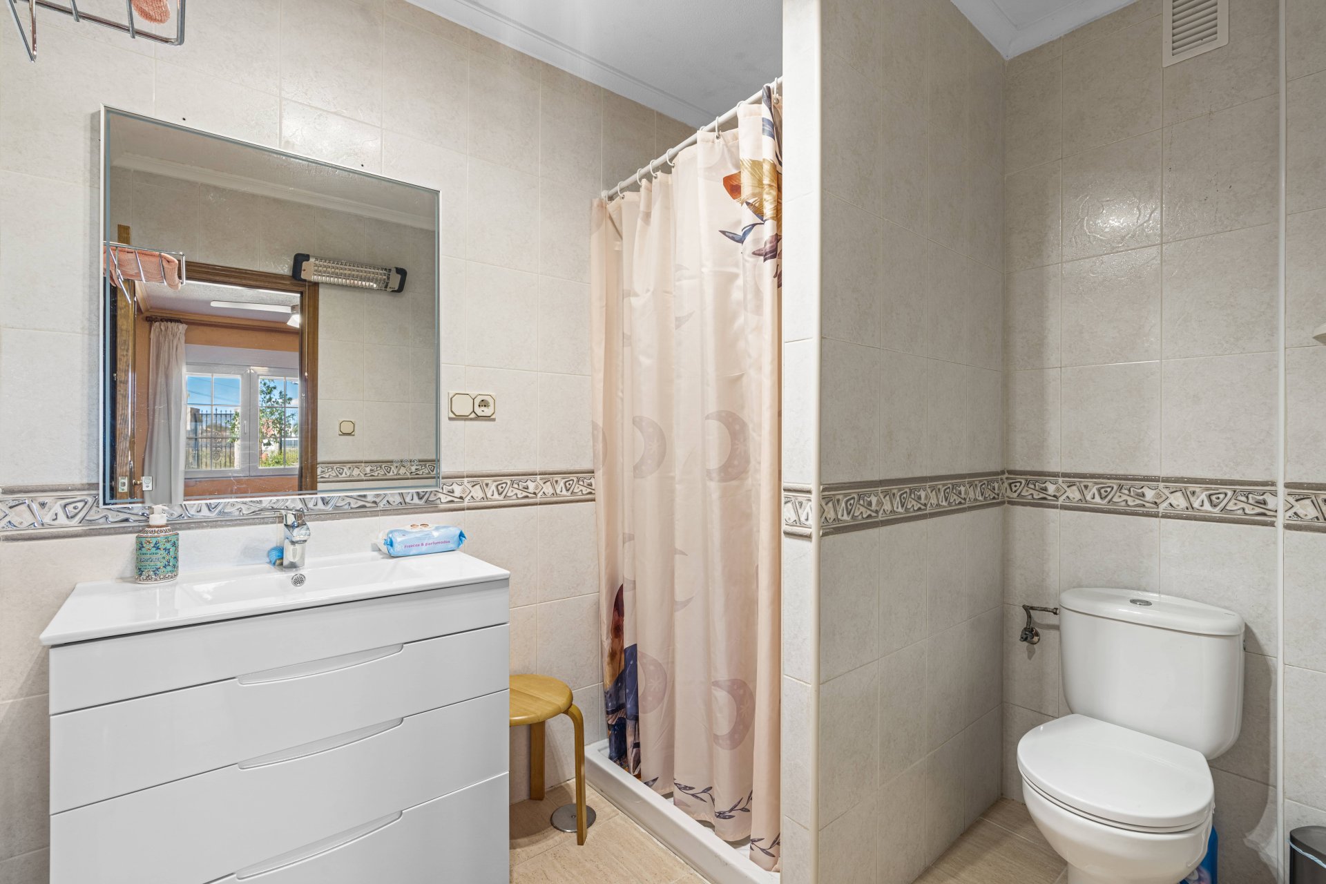 Resale - Villa -
El Altet - San Francisco de Asis