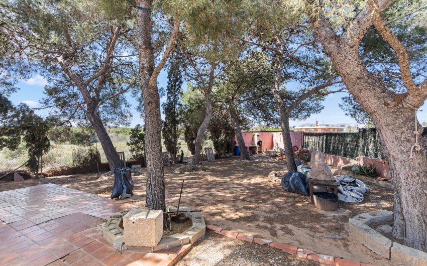 Resale - Villa -
El Altet - San Francisco de Asis