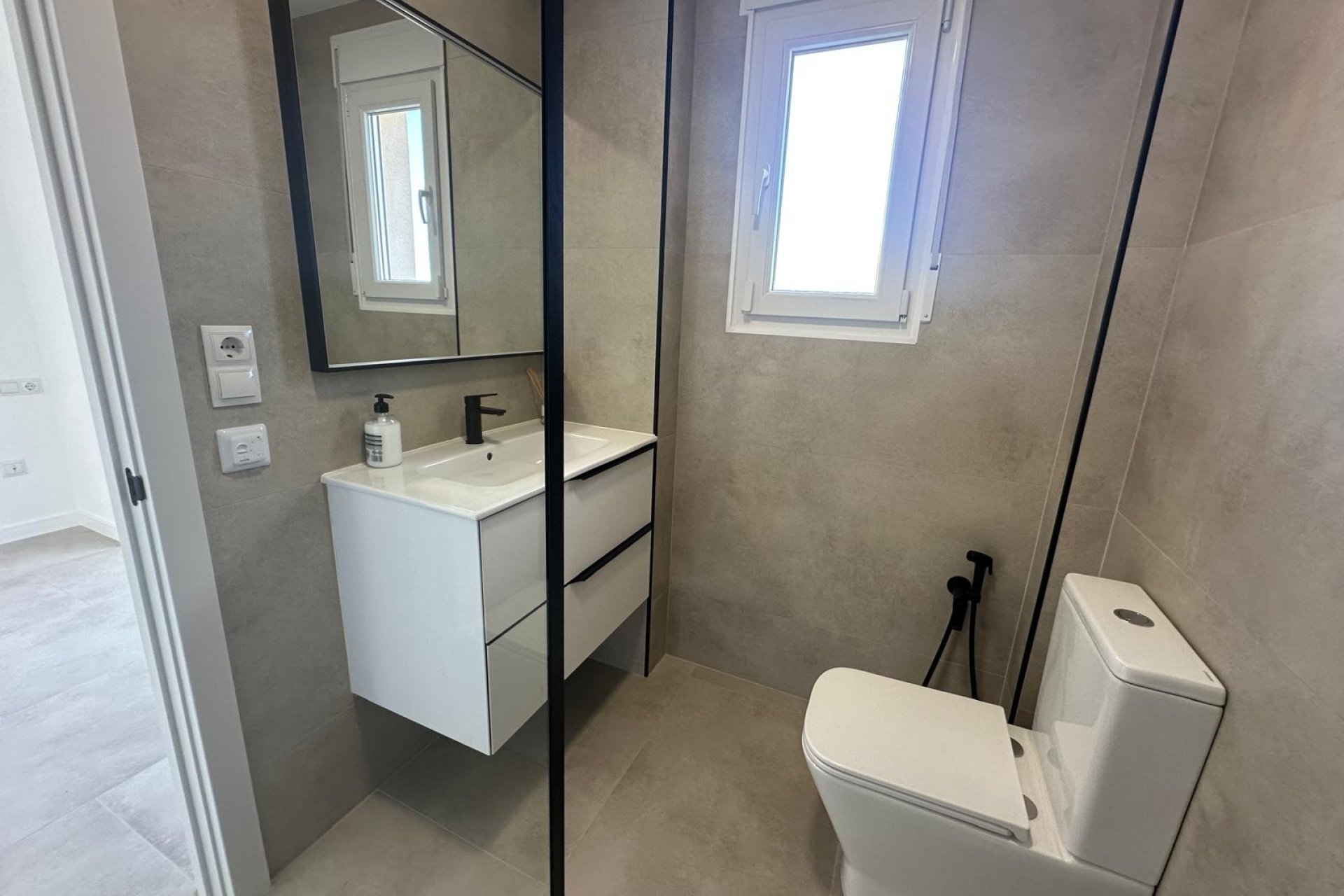 Resale - Villa -
El Campello - Costa Blanca