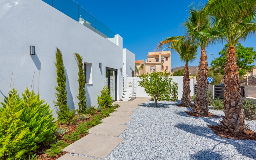 Resale - Villa -
El Campello - El Amerador