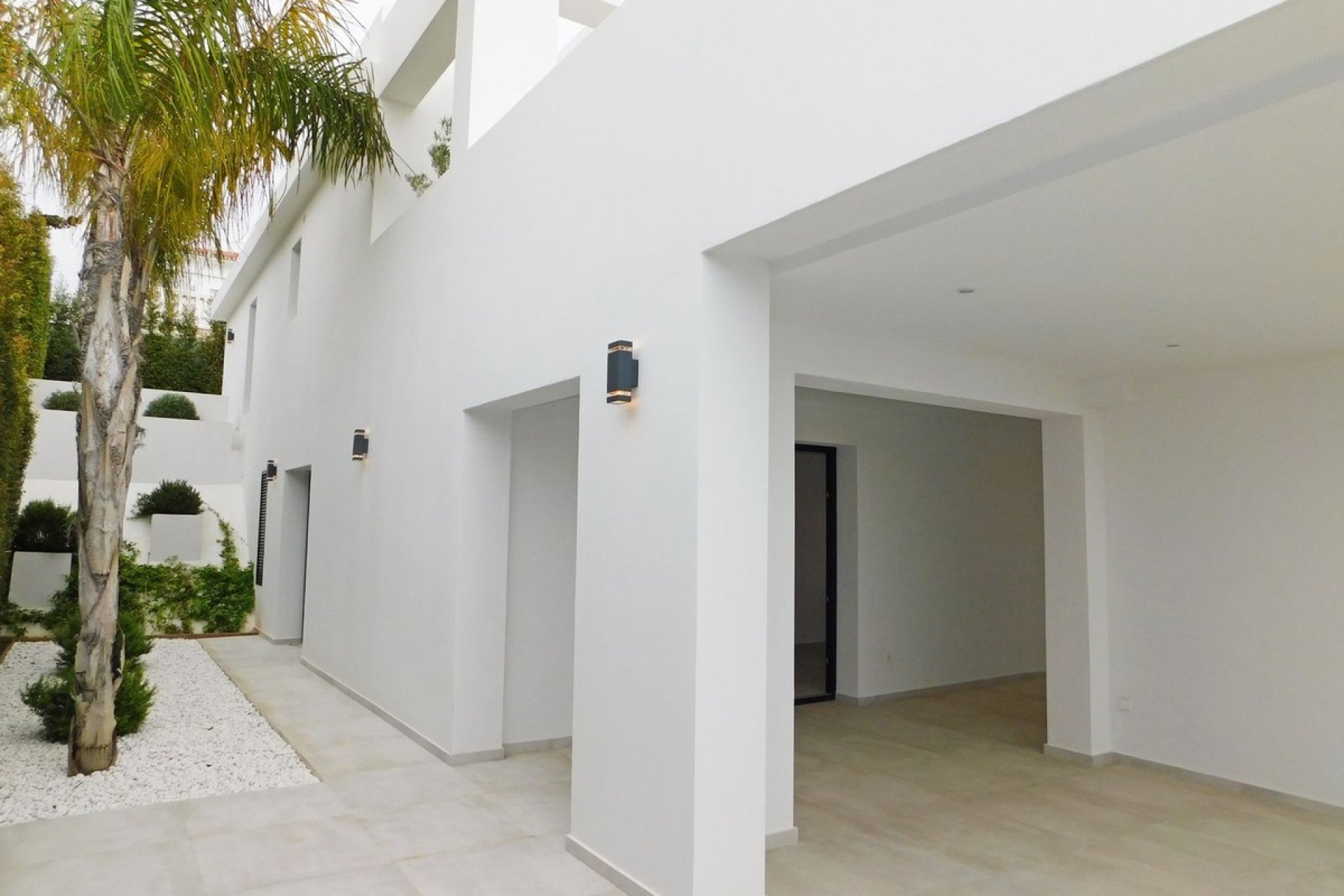 Resale - Villa -
El Chaparral - Inland