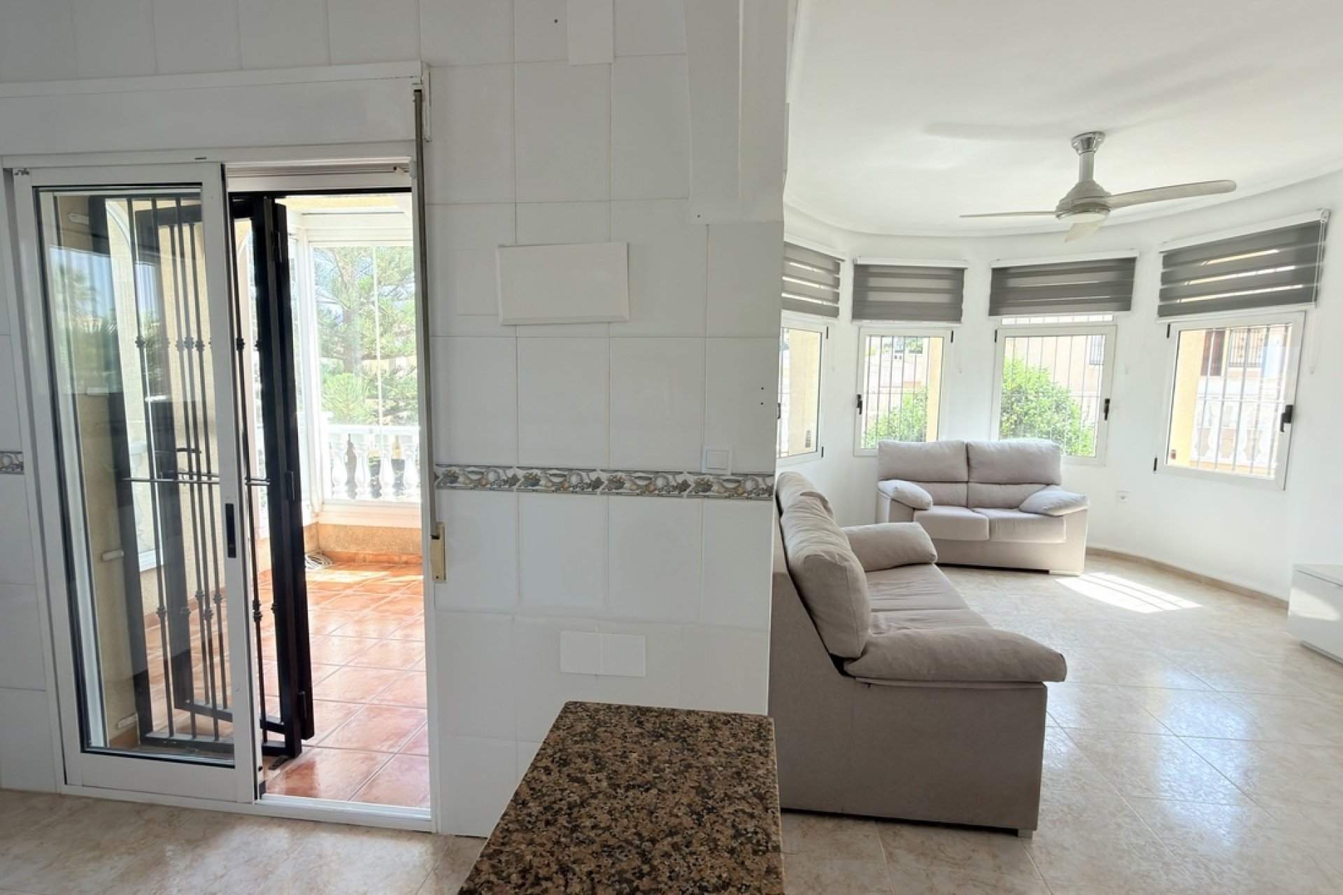 Resale - Villa -
El Galan - Inland