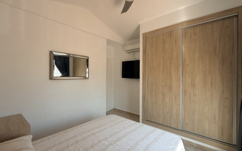 Resale - Villa -
El Galan - Inland