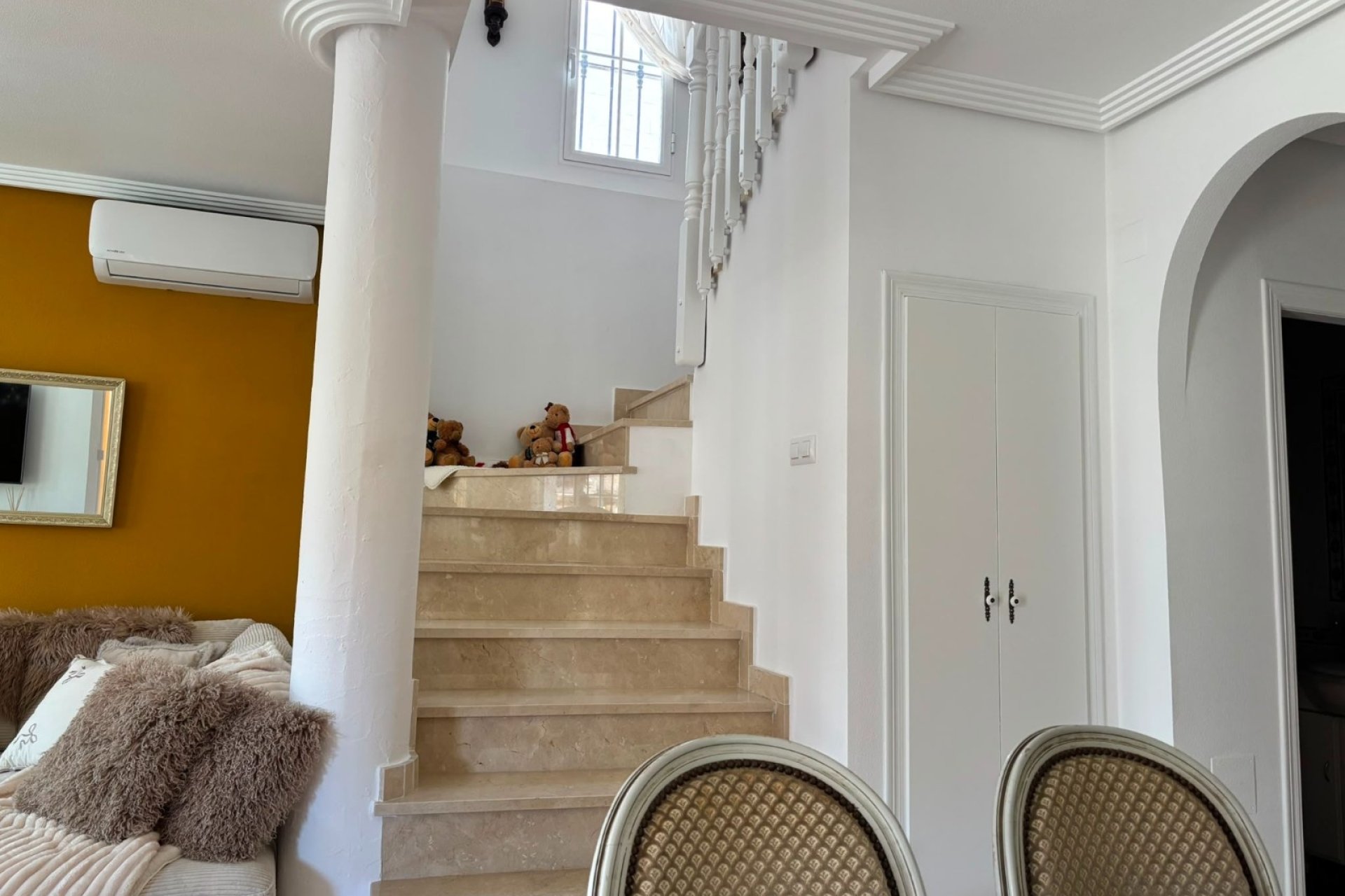 Resale - Villa -
El Raso - Costa Blanca