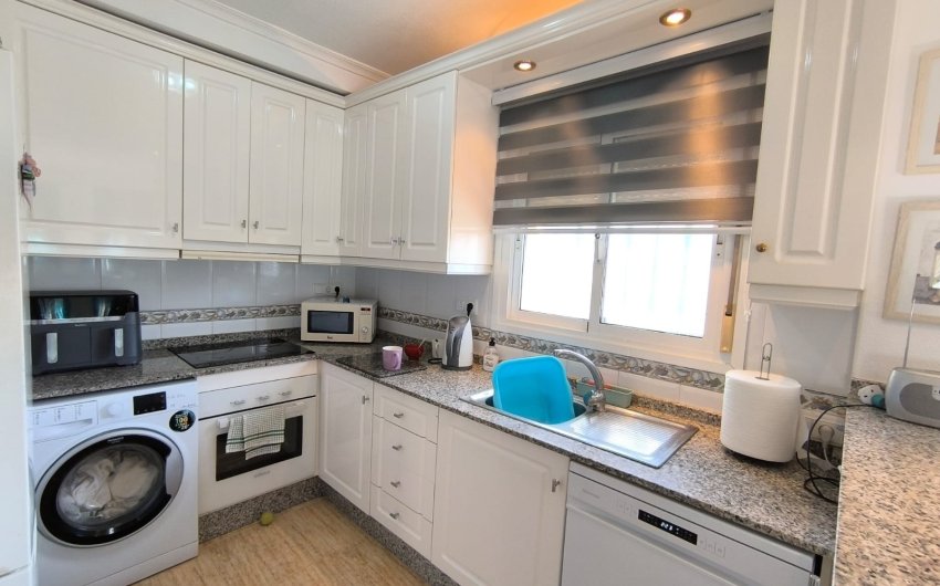 Resale - Villa -
El Raso - Costa Blanca