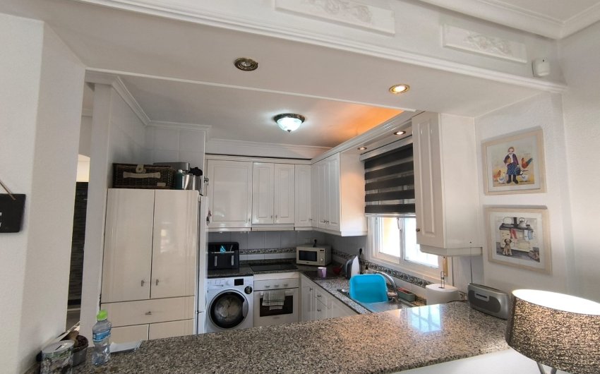 Resale - Villa -
El Raso - Costa Blanca