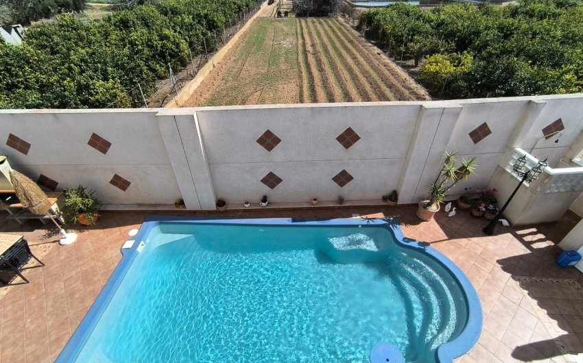 Resale - Villa -
El Raso - Costa Blanca