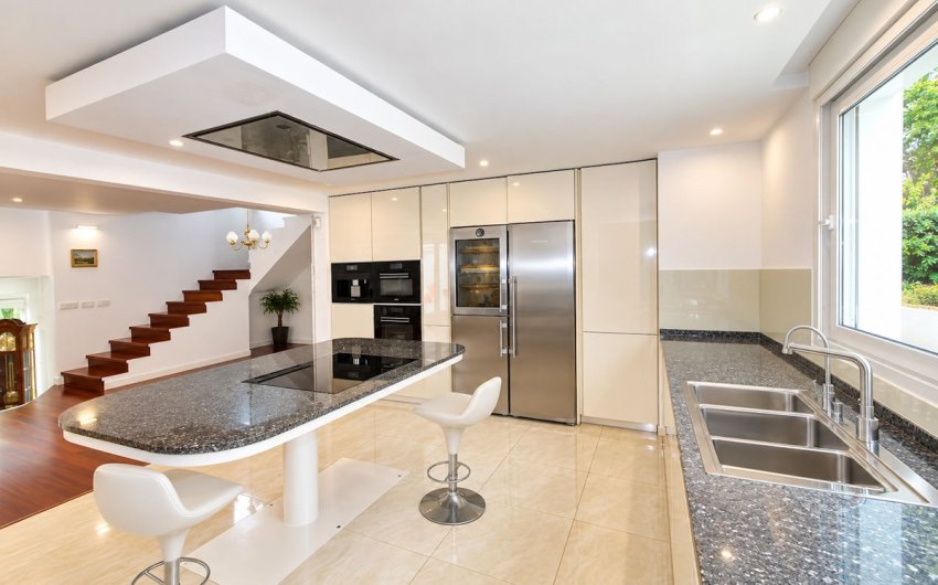 Resale - Villa -
El Rosario - Inland