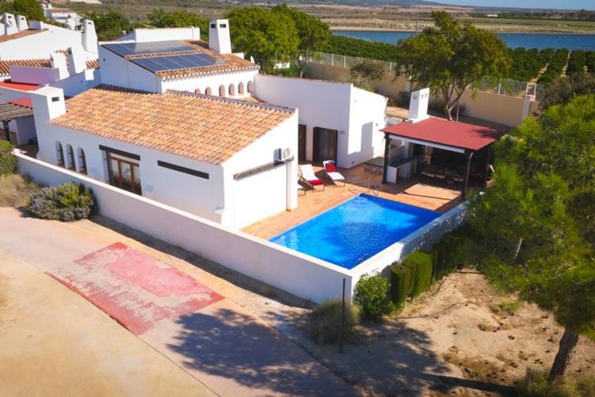 Resale - Villa -
El Valle Golf Resort