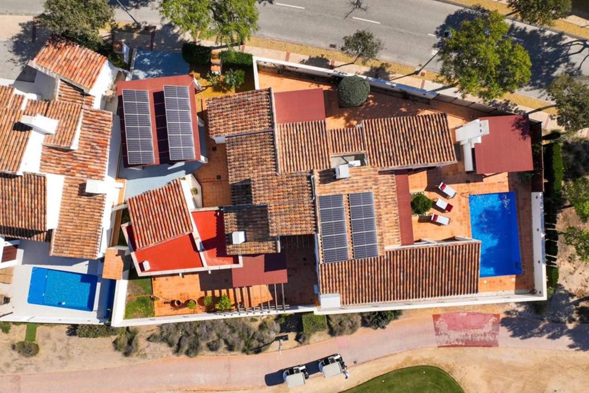 Resale - Villa -
El Valle Golf Resort