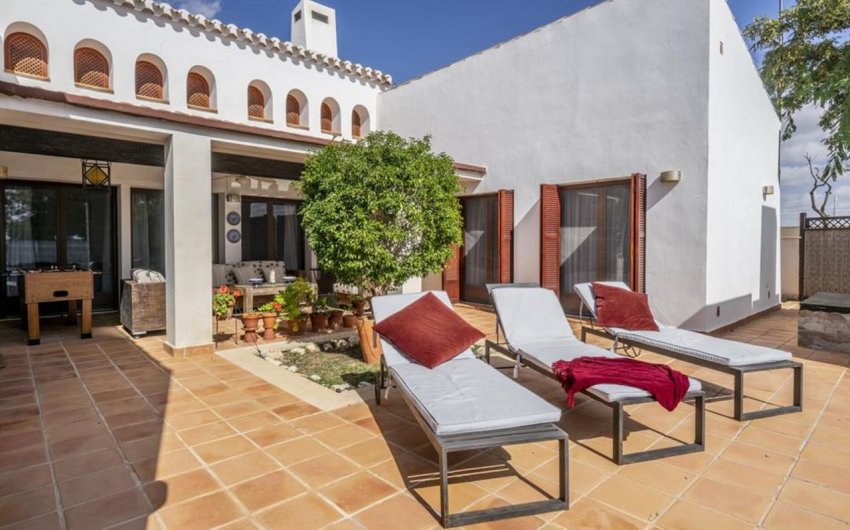 Resale - Villa -
El Valle Golf Resort