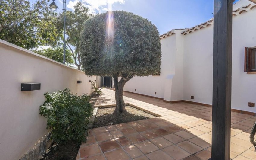 Resale - Villa -
El Valle Golf Resort