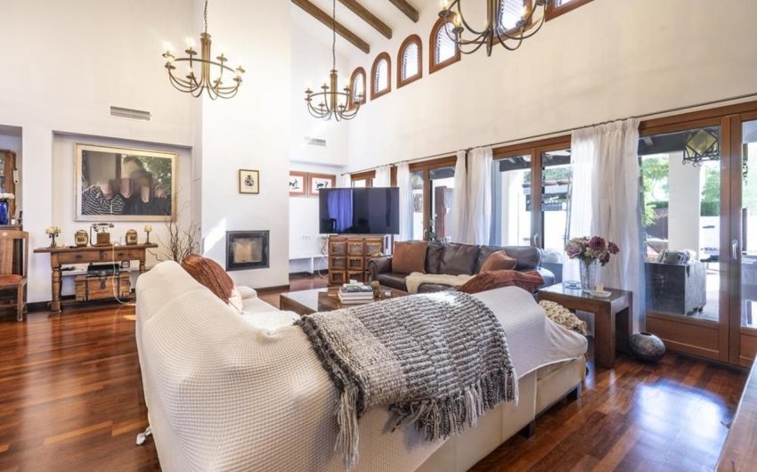 Resale - Villa -
El Valle Golf Resort