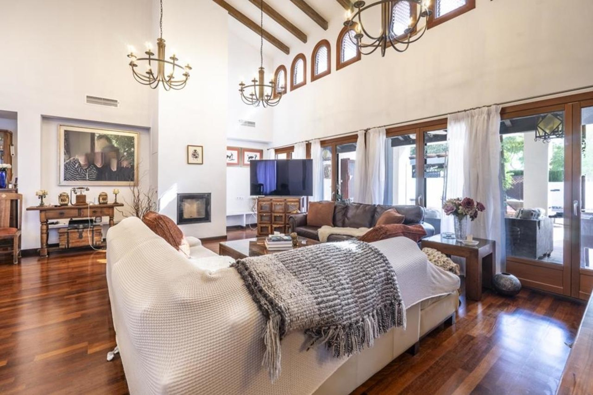 Resale - Villa -
El Valle Golf Resort