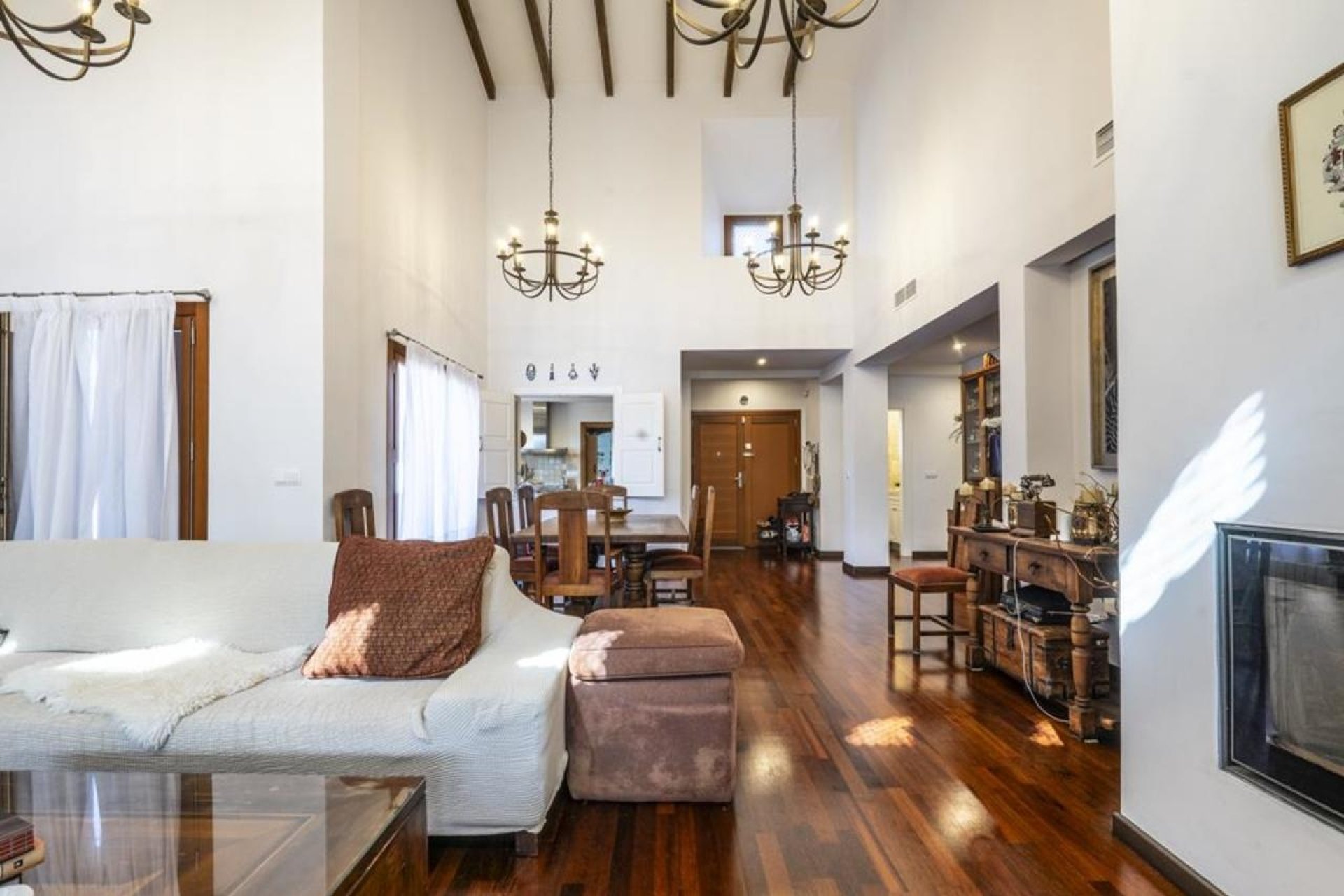 Resale - Villa -
El Valle Golf Resort