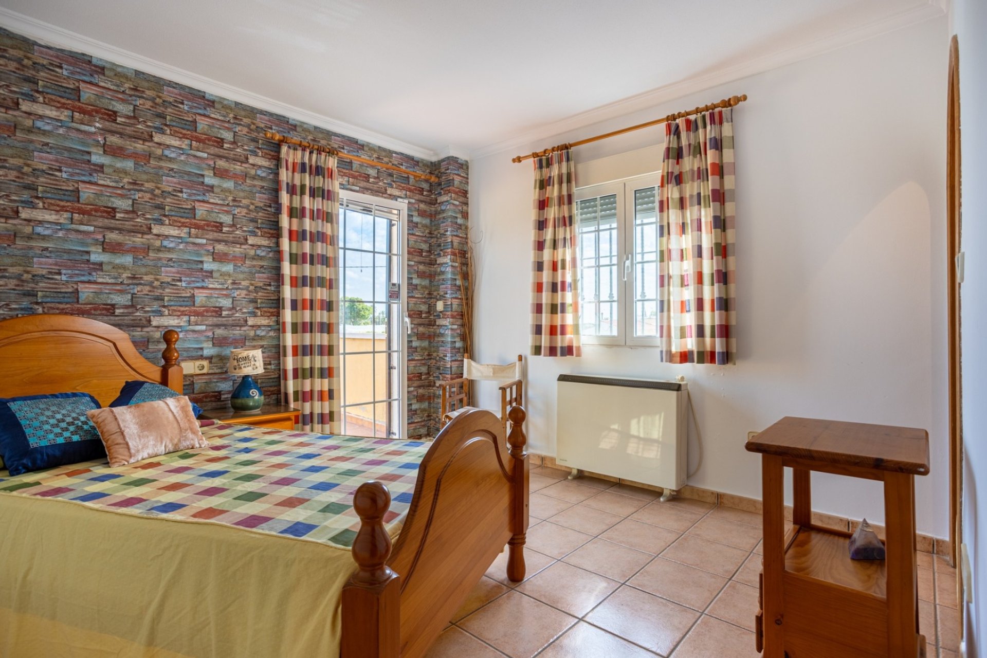 Resale - Villa -
Elche - Costa Blanca