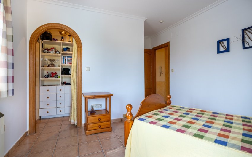 Resale - Villa -
Elche - Costa Blanca