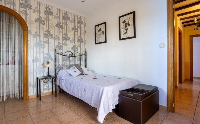 Resale - Villa -
Elche - Costa Blanca