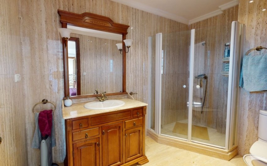 Resale - Villa -
Elche - Costa Blanca