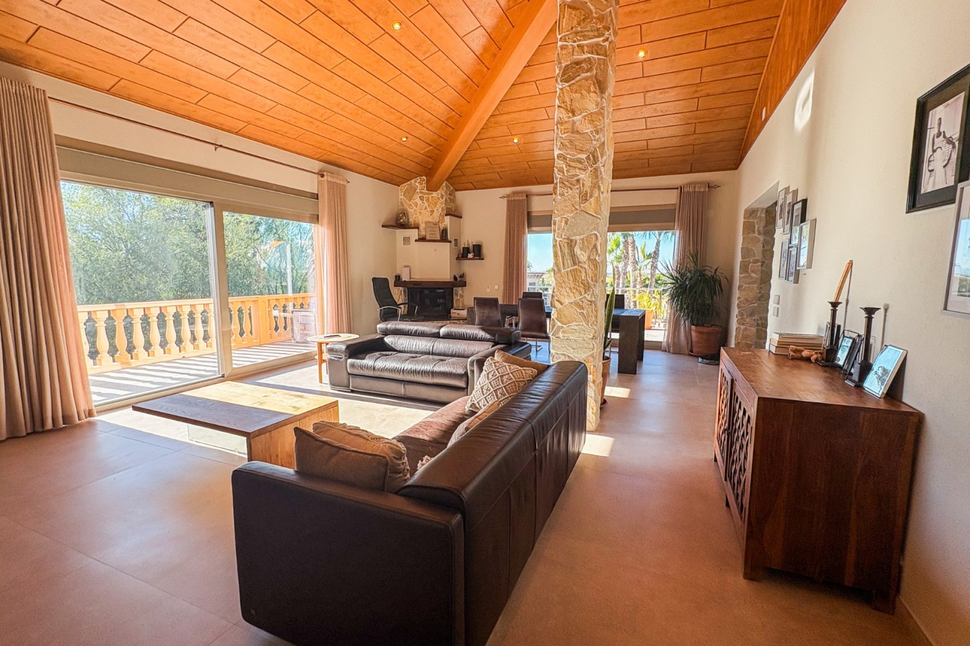 Resale - Villa -
Elche - Las Bayas