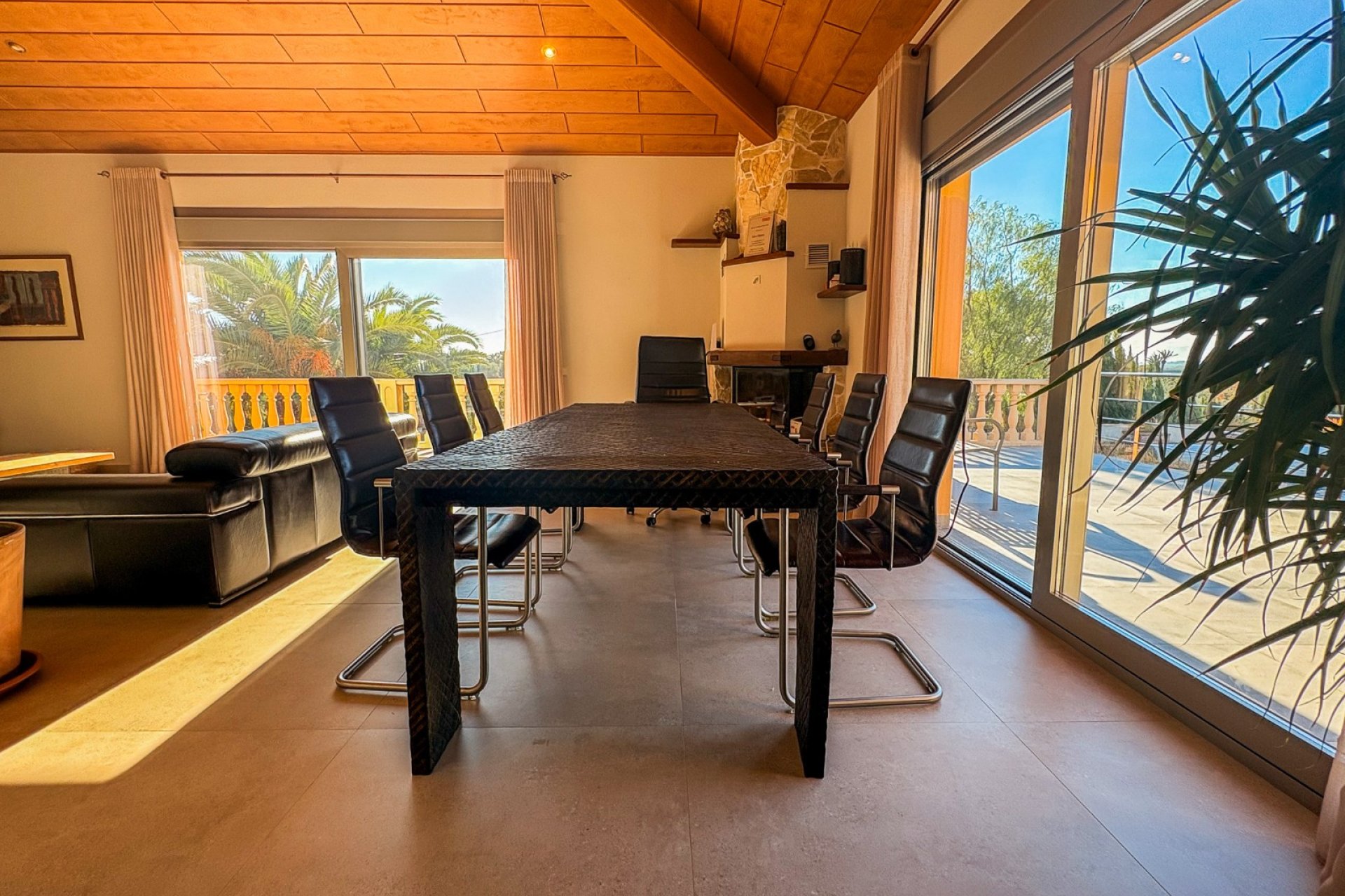 Resale - Villa -
Elche - Las Bayas