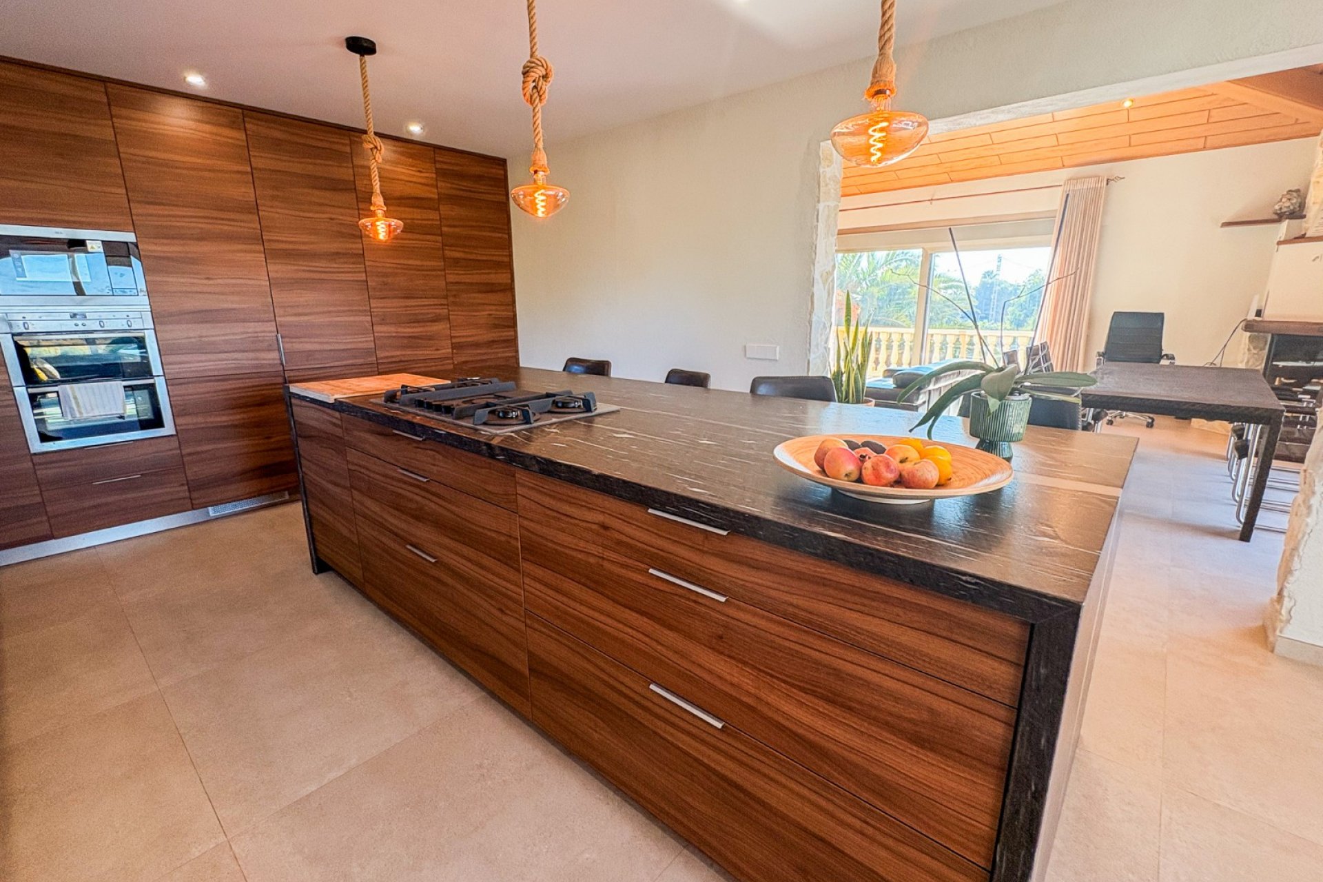 Resale - Villa -
Elche - Las Bayas