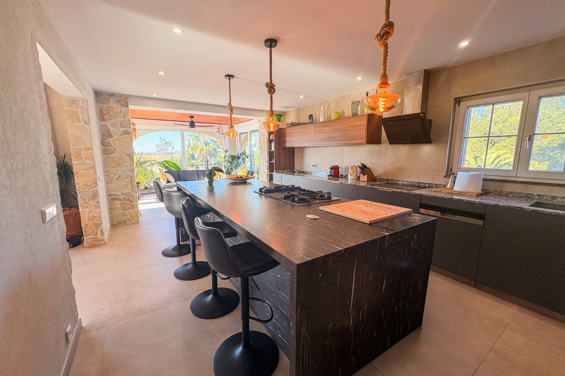 Resale - Villa -
Elche - Las Bayas