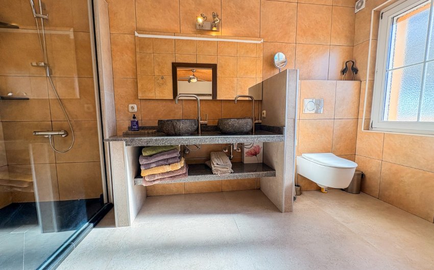 Resale - Villa -
Elche - Las Bayas