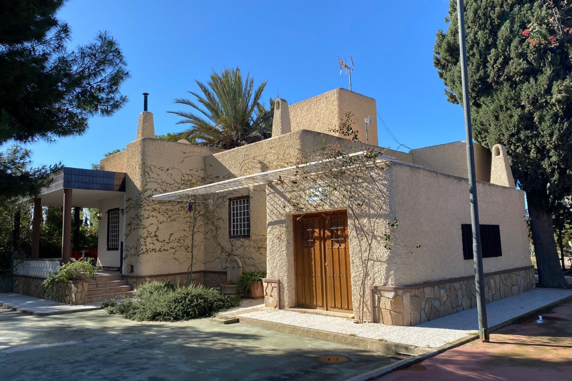 Resale - Villa -
Elche - Las Bayas