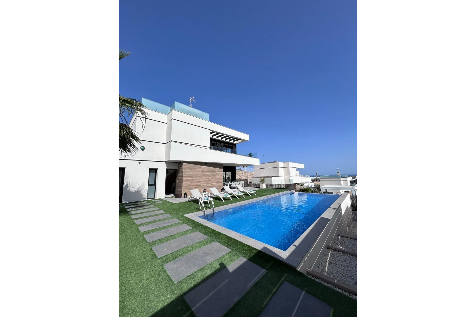 Resale - Villa -
Finestrat - Balcón De Finestrat