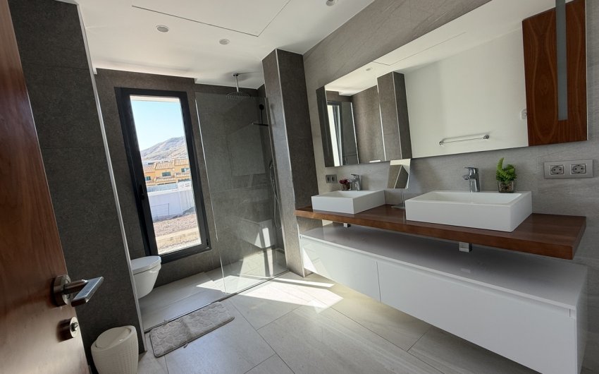 Resale - Villa -
Finestrat - Costa Blanca