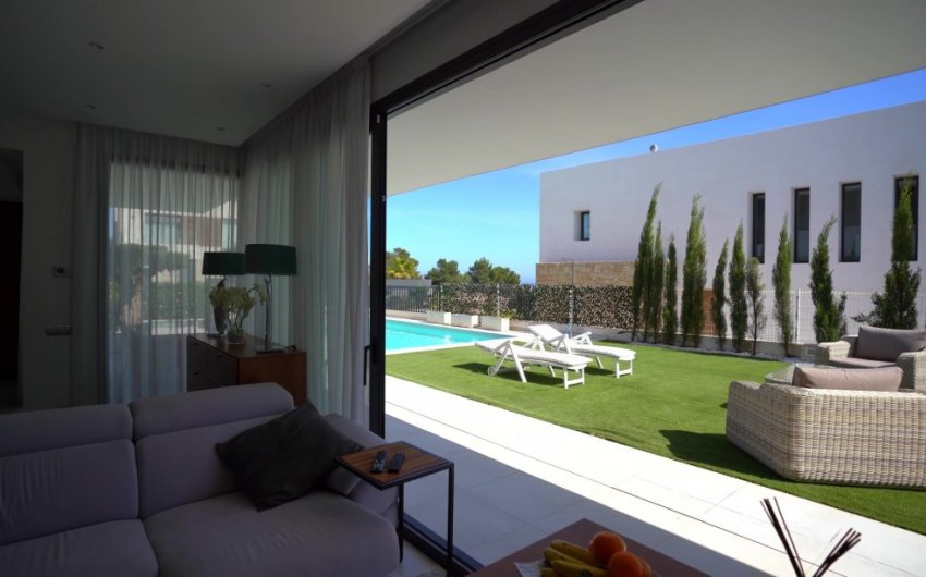 Resale - Villa -
Finestrat - Golf Bahía