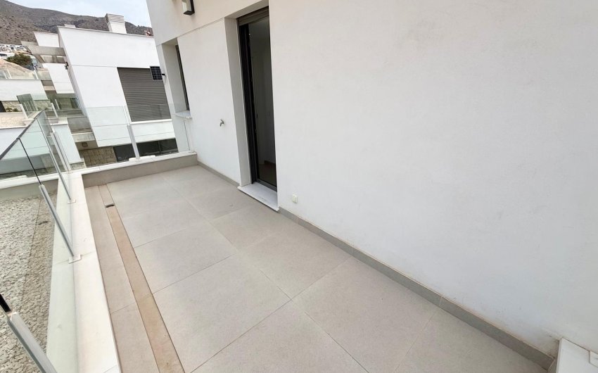 Resale - Villa -
Finestrat - Sierra Cortina