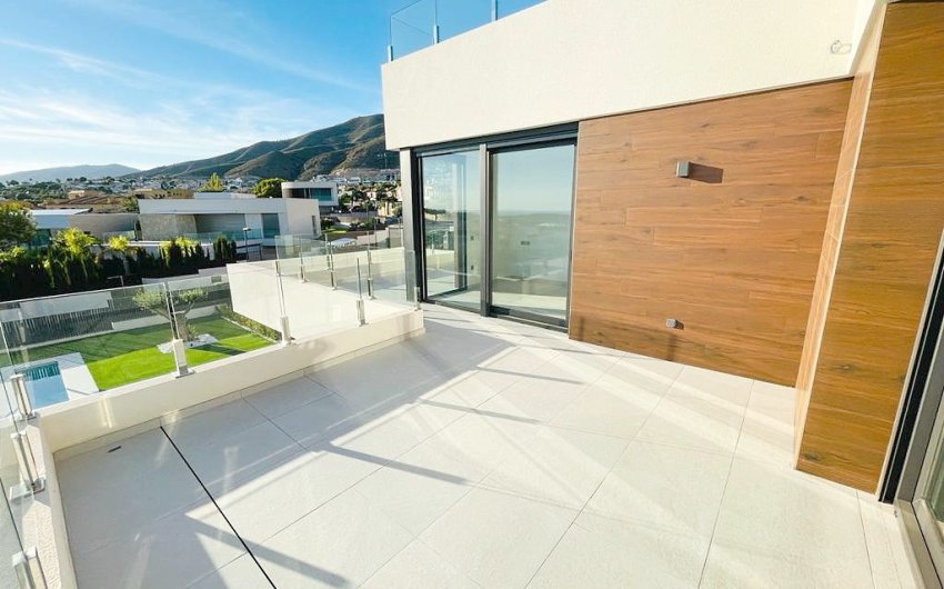 Resale - Villa -
Finestrat - Sierra Cortina