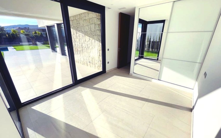 Resale - Villa -
Finestrat - Sierra Cortina