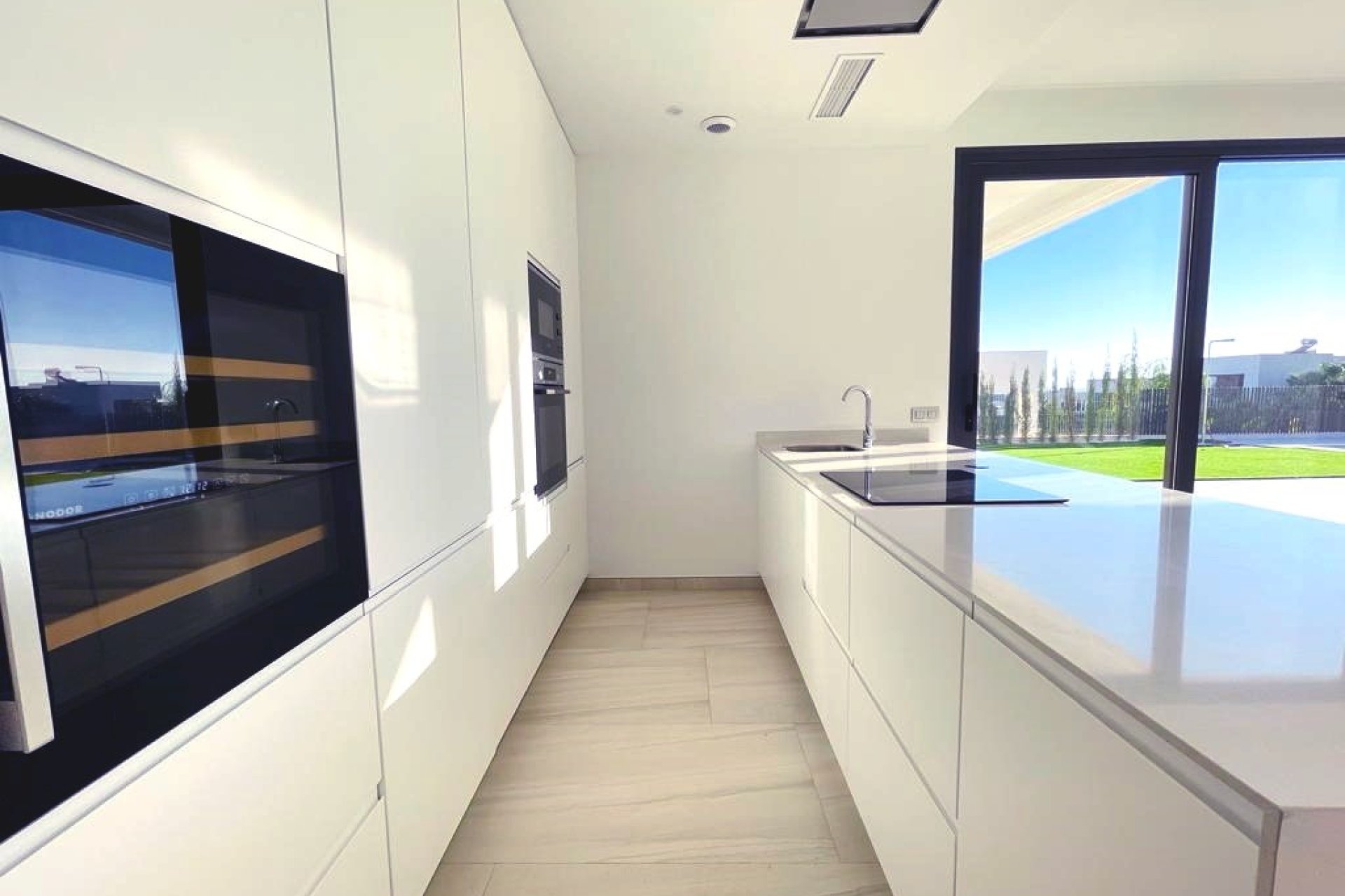 Resale - Villa -
Finestrat - Sierra Cortina