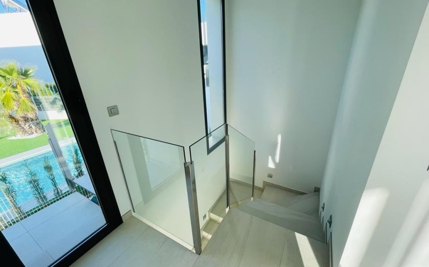 Resale - Villa -
Finestrat - Sierra Cortina