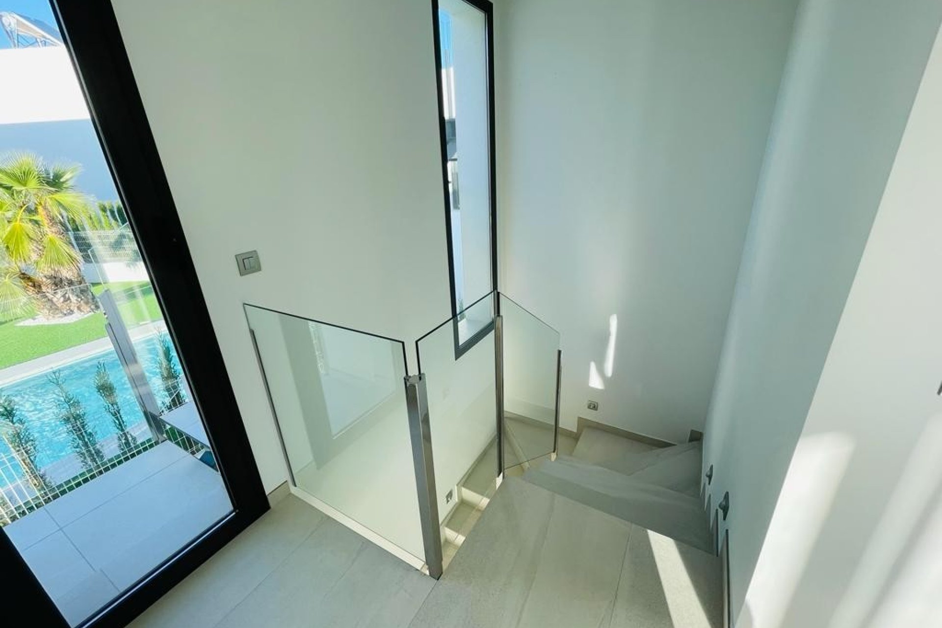 Resale - Villa -
Finestrat - Sierra Cortina