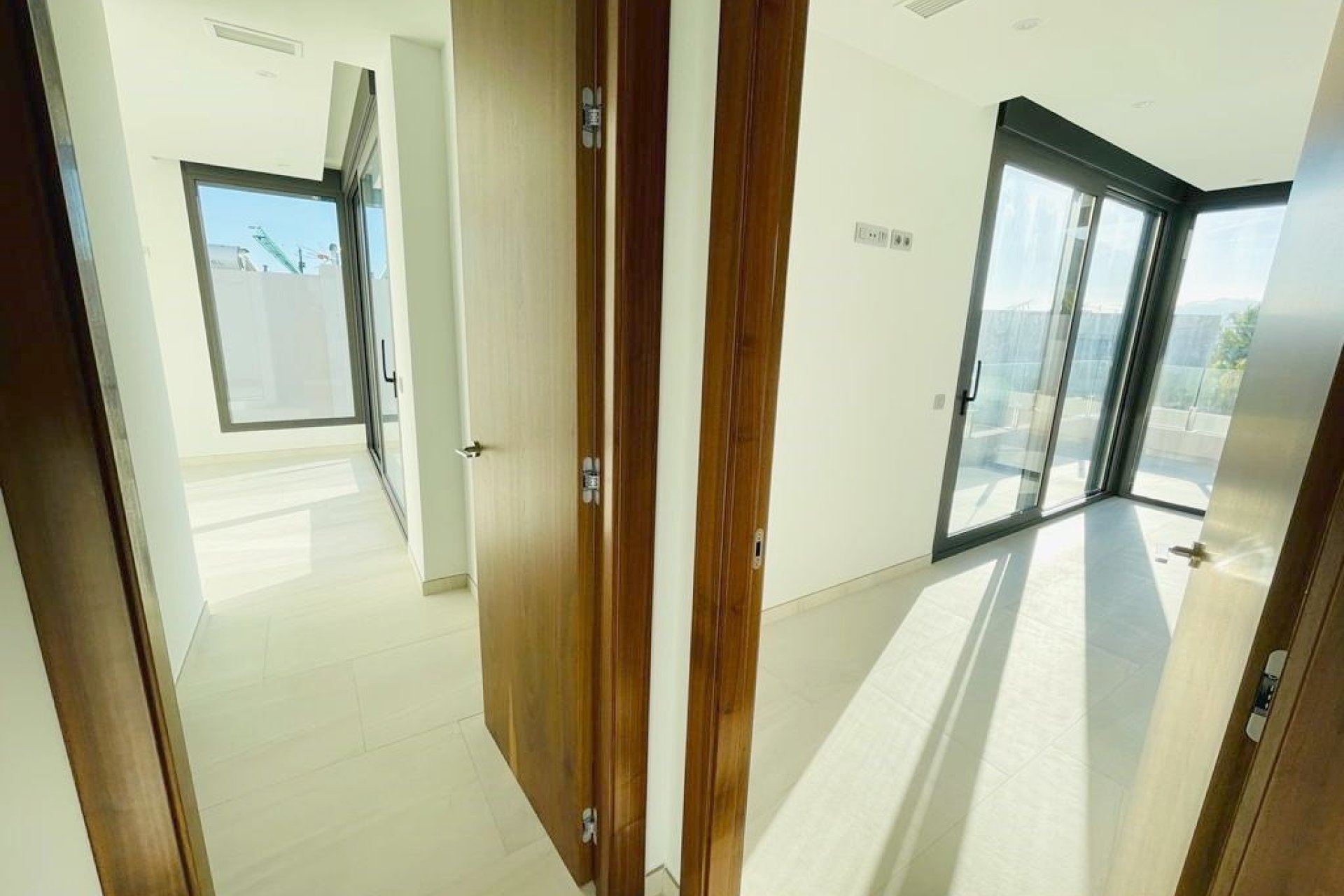 Resale - Villa -
Finestrat - Sierra Cortina