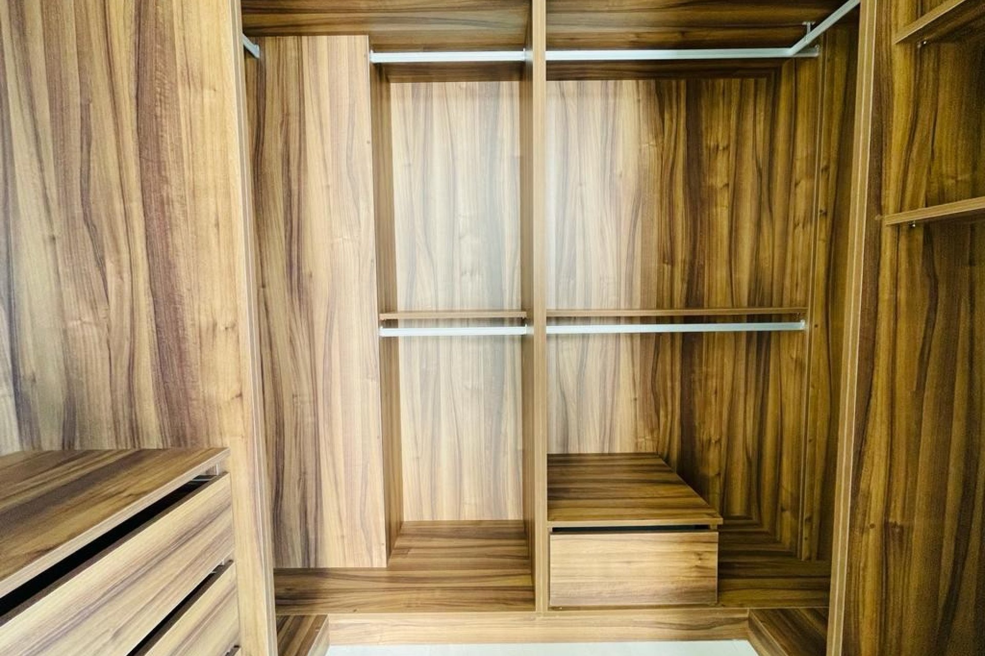 Resale - Villa -
Finestrat - Sierra Cortina