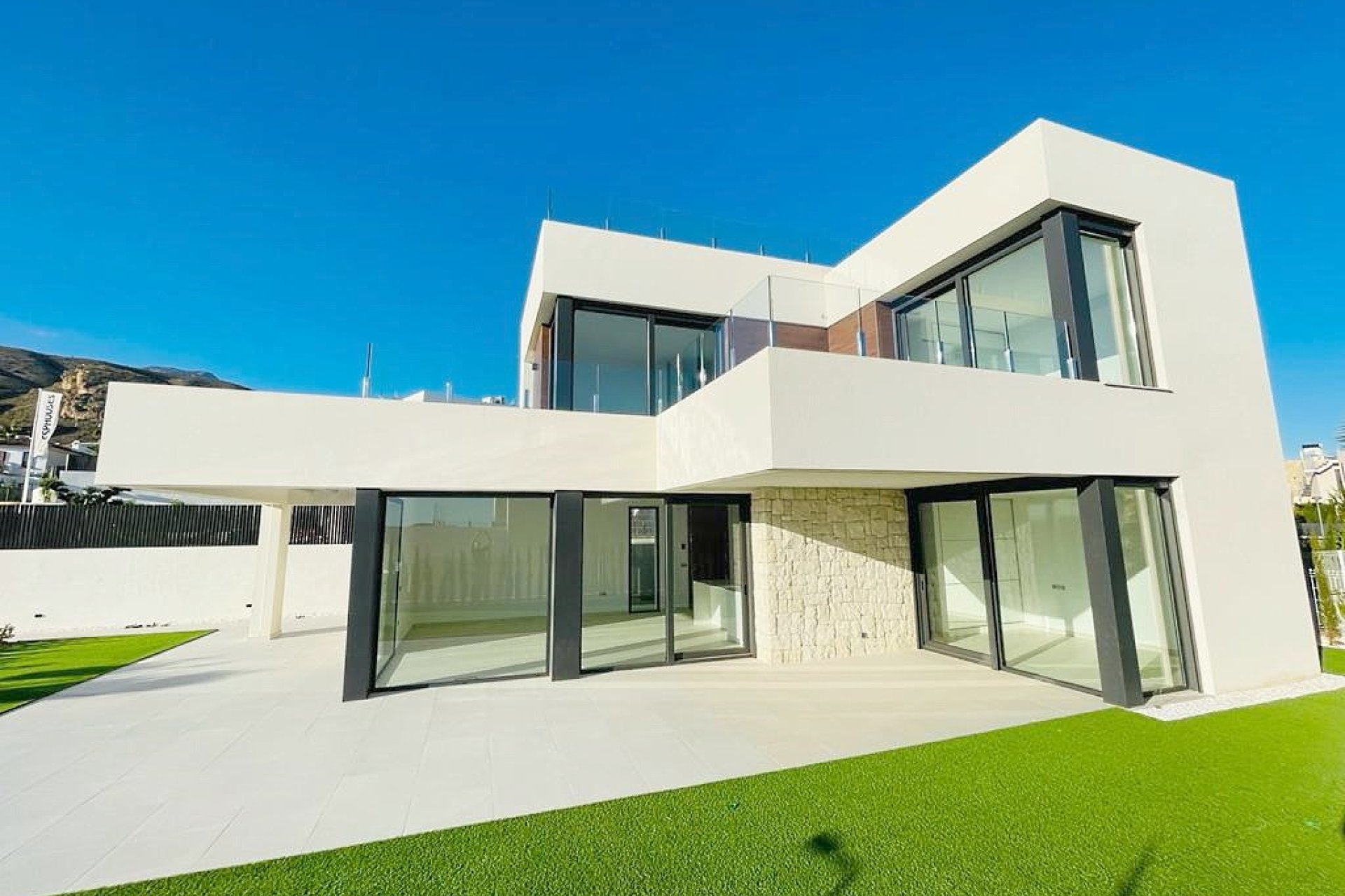 Resale - Villa -
Finestrat - Sierra Cortina