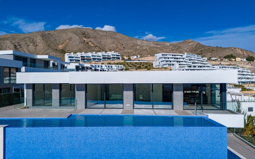 Resale - Villa -
Finestrat - Sierra Cortina