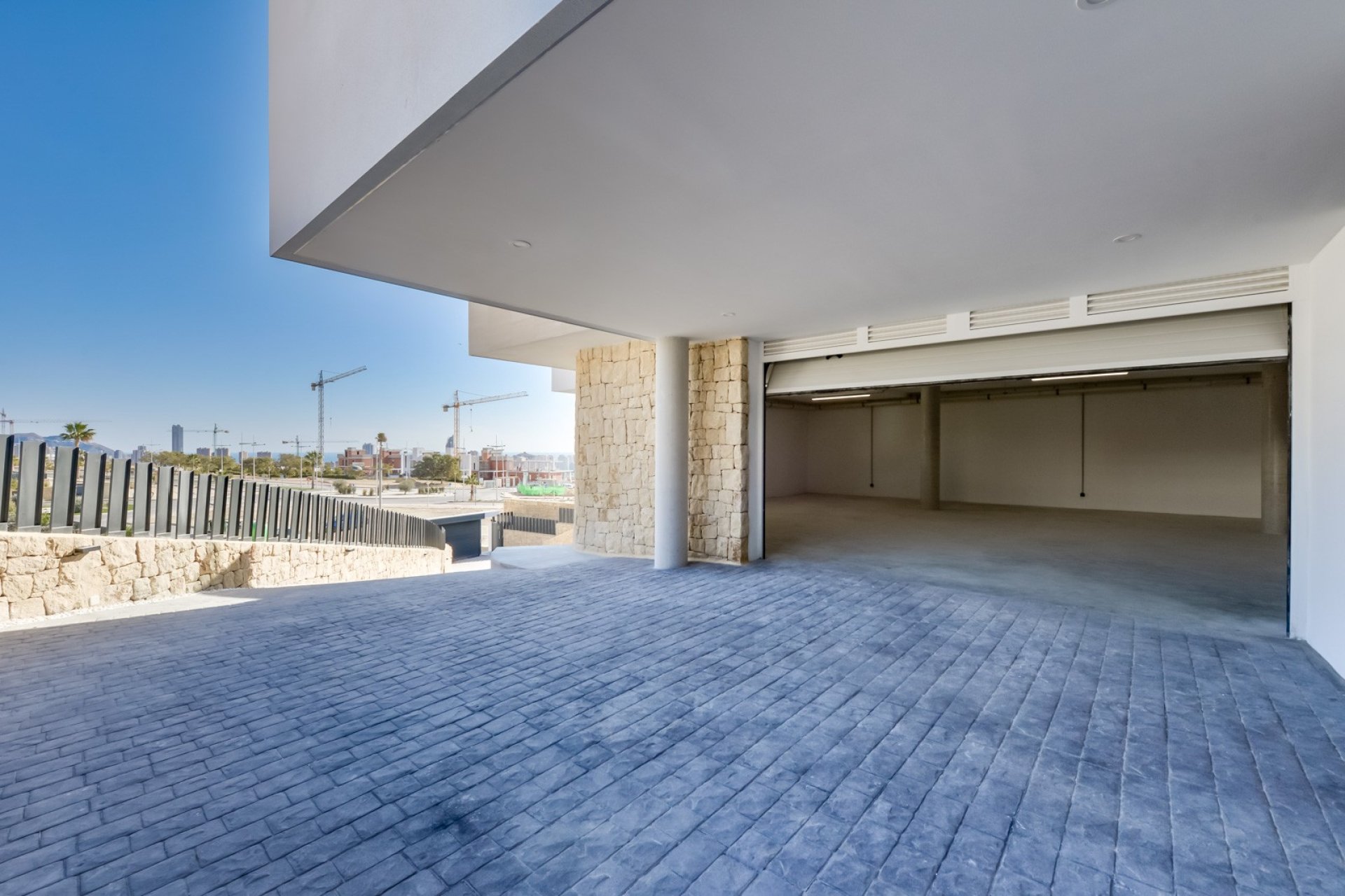 Resale - Villa -
Finestrat - Sierra Cortina