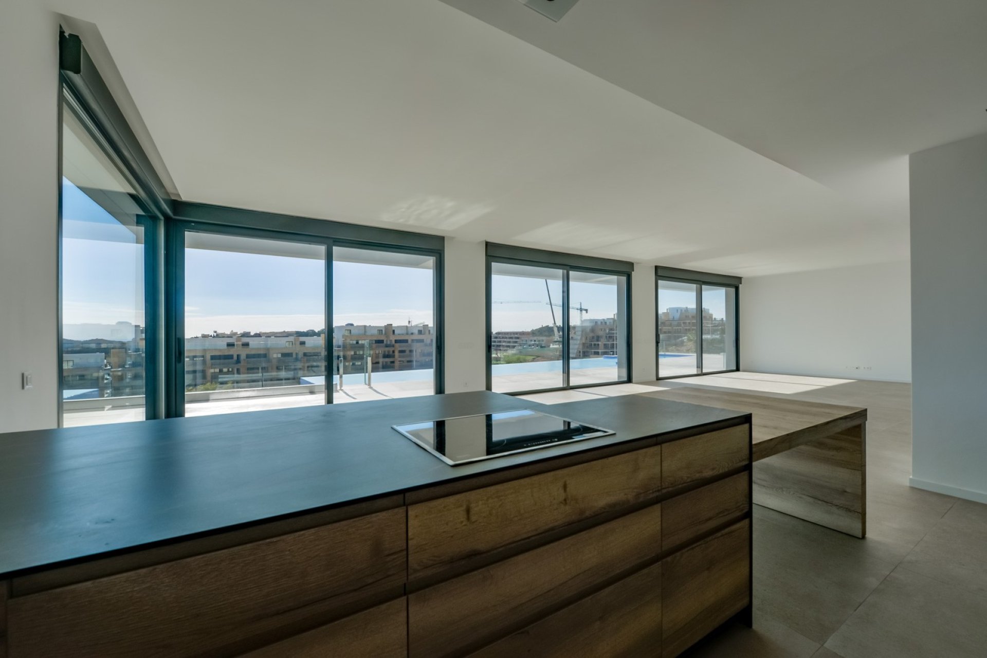 Resale - Villa -
Finestrat - Sierra Cortina