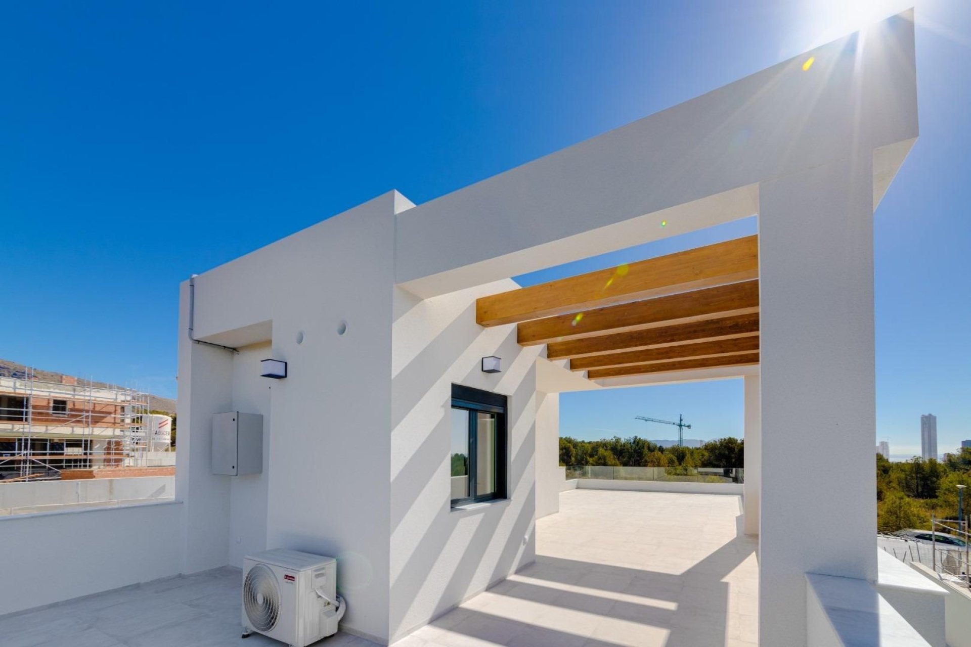 Resale - Villa -
Finestrat - Sierra Cortina