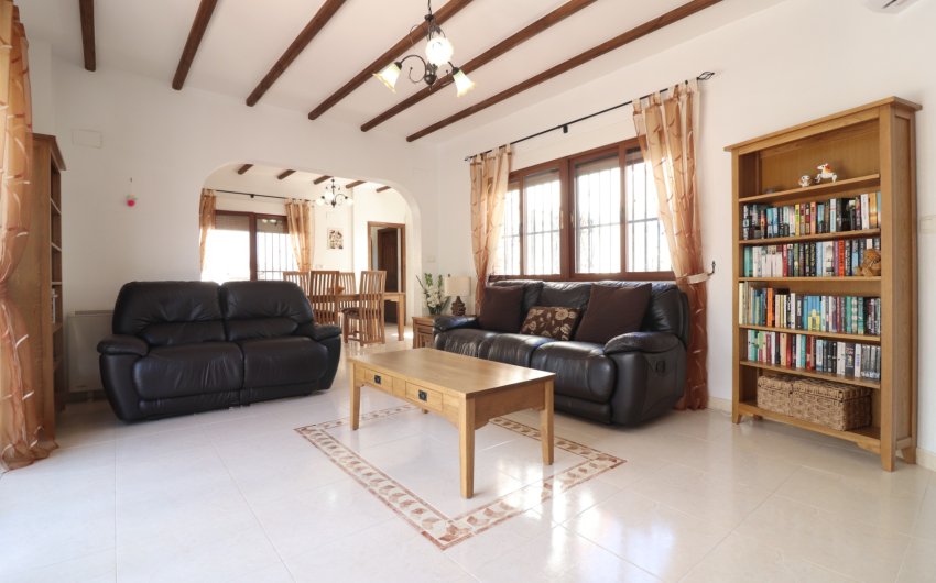 Resale - Villa -
Formentera del Segura - Euroroda