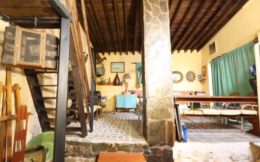 Resale - Villa -
Fortuna - Inland